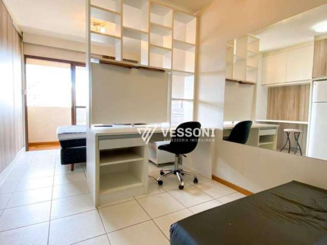 Studio Mobiliado | Condomínio Clube | 28 m² Privativos | Aluguel de R$ 1.700/mês - Centro - Curitiba/PR