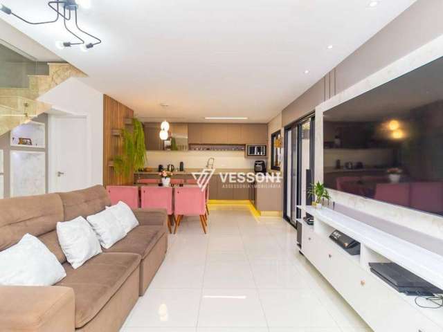 Sobrado com 3 dormitórios à venda, 181 m² por R$ 980.000,00 - Xaxim - Curitiba/PR