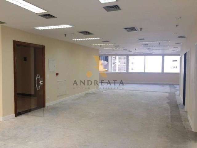 Sala comercial para alugar na Avenida Rio Branco, 138, Centro, Rio de Janeiro por R$ 33.600