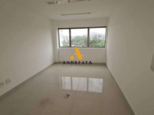 Sala comercial com 4 salas para alugar na Avenida das Américas, 7935, Barra da Tijuca, Rio de Janeiro