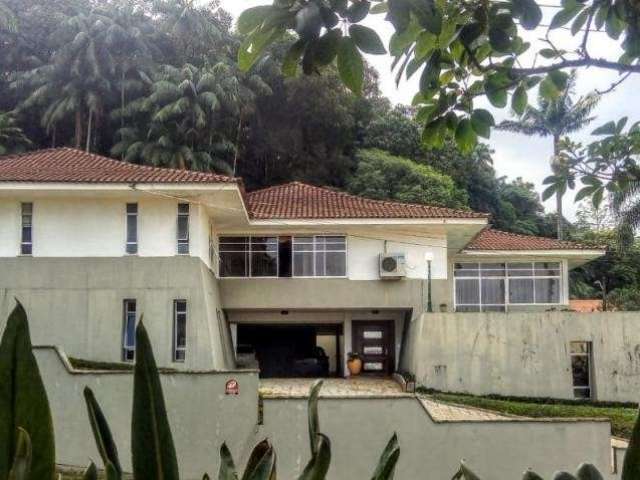 CASA no SAGUAÇÚ com 4 quartos para VENDA, 360 m²