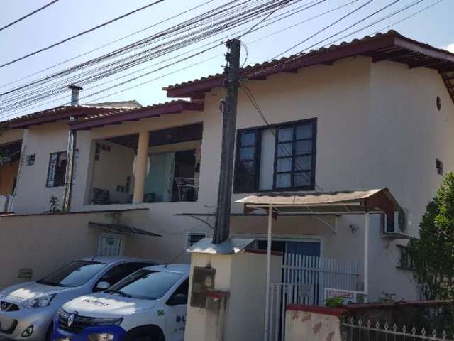 SOBRADO no BUCAREIN com 4 quartos para VENDA, 240 m²