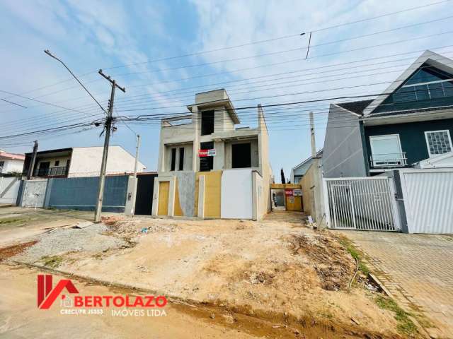 Sobrado duplex com terraço no Alto Boqueirão - De frente pra rua