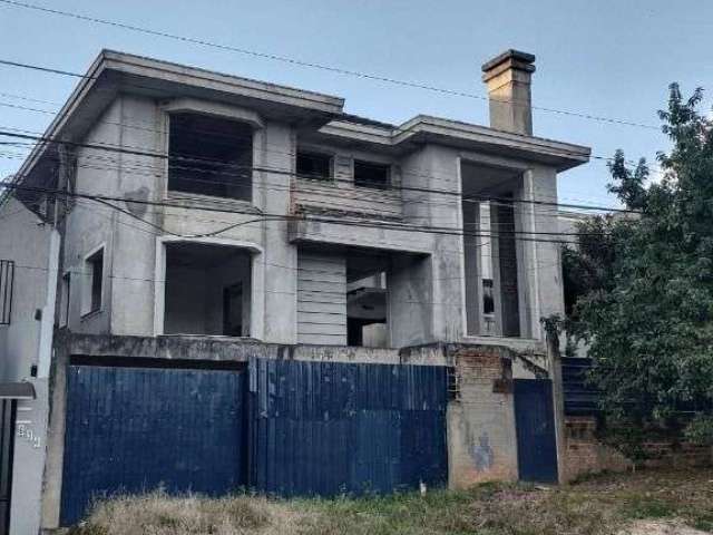 Casa a venda no Bigorrilho, 4 dormitórios, 3 suítes, 4 vagas de garagem, quintal, alto padrão