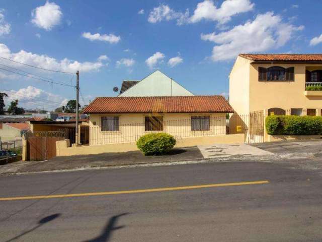 Casa para Venda em Curitiba, Xaxim, 3 dormitórios, 1 banheiro, 2 vagas