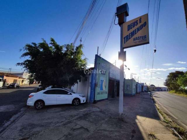 Casa Comercial à venda, no bairro Lourival Parente, Teresina/PI