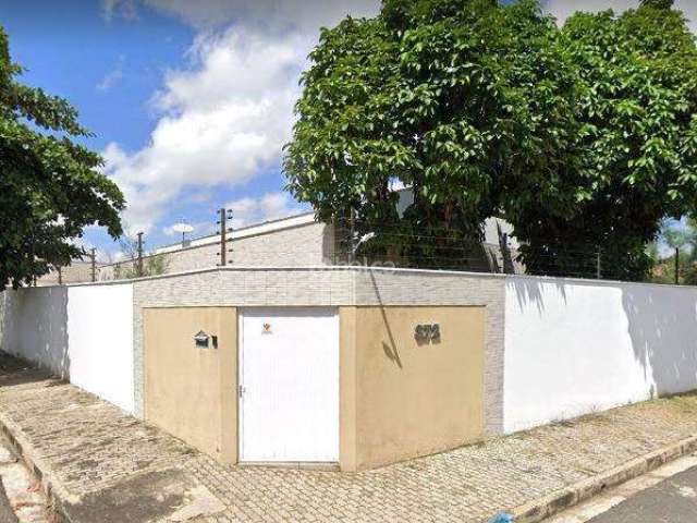 Casa Comercial à venda, no bairro Fatima, Teresina/PI