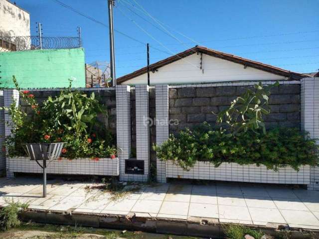 Casa à venda, no bairro Aeroporto, Teresina/PI