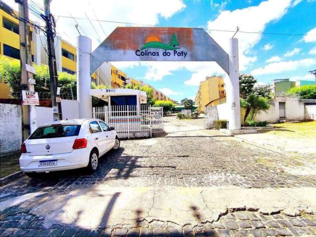 Apartamento à venda, Condomínio Colinas do Poti no bairro Primavera, Teresina/PI