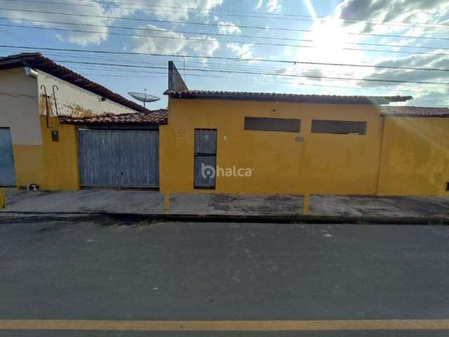 Casa Residencial para venda no Bairro Saci,Teresina-PI