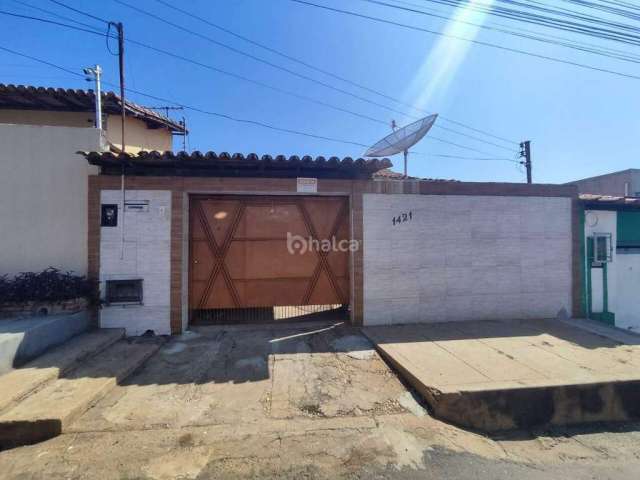 Casa Residencial à venda, no bairro Monte Castelo, Teresina/PI