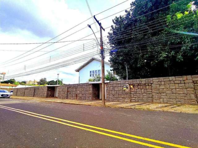 Casa Residencial à venda, 5 quartos, 4 suítes, 2 vagas, Fatima - Teresina/PI