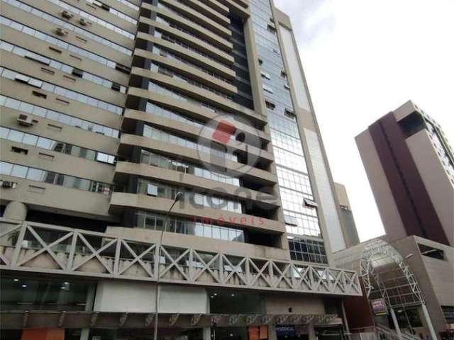 Flat para alugar na Rua Visconde de Nacar, 1510, Centro, Curitiba, 29 m2 por R$ 1.500
