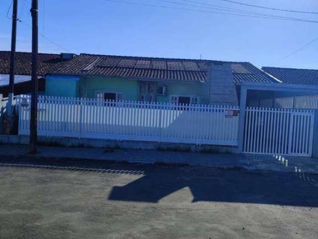 Casa para Venda em Guaratuba, Centro, 3 dormitórios, 1 suíte, 1 banheiro, 2 vagas