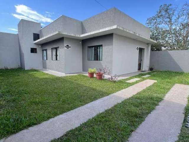 Casa para Venda em Guaratuba, Coroados, 3 dormitórios, 1 suíte, 1 banheiro, 3 vagas