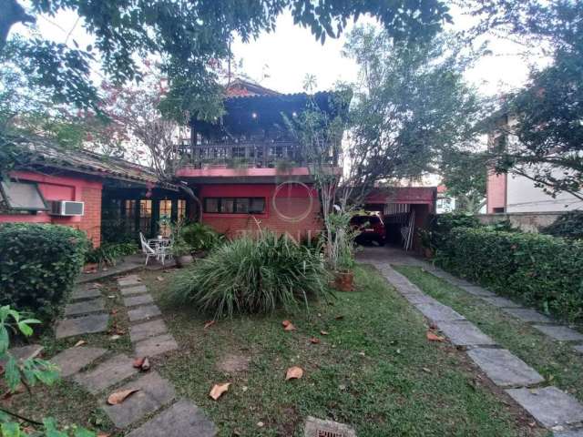 Casa Duplex em Barra da Tijuca  -  Rio de Janeiro