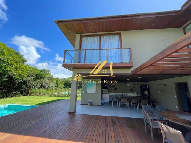 Casa com 7 suítes, porteira fechada, 480m2, piscina no Praia Bella - Praia do Forte! Casa de luxo!