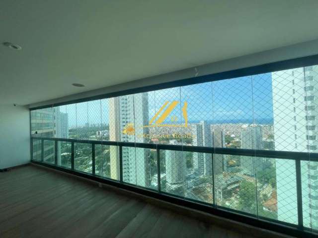 Apartamento no Panamby, 235m2, andar super alto, com vista mar espetacular . Living ampliado, com lavabo, cozinha moderna e equipada. 3 suítes.