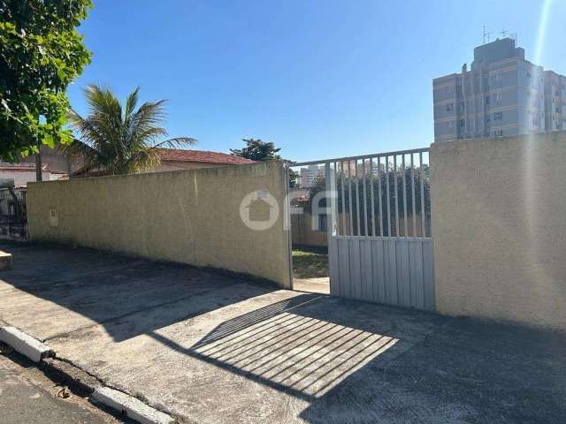 Casa com 2 quartos à venda na Mato Grosso, 475, São Bernardo, Campinas, 116 m2 por R$ 450.000