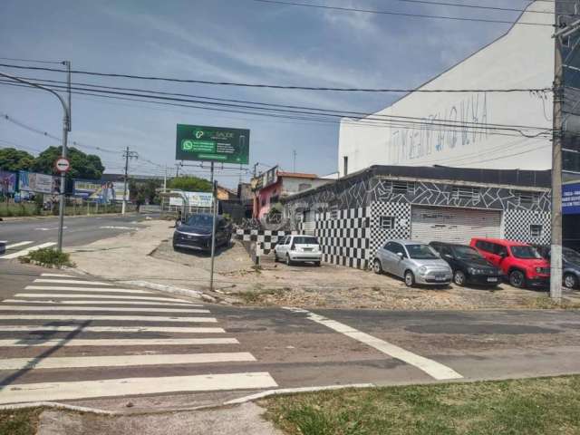 Prédio à venda na Rua Doze de Outubro, 304, Vila Santana, Valinhos, 257 m2 por R$ 1.500.000