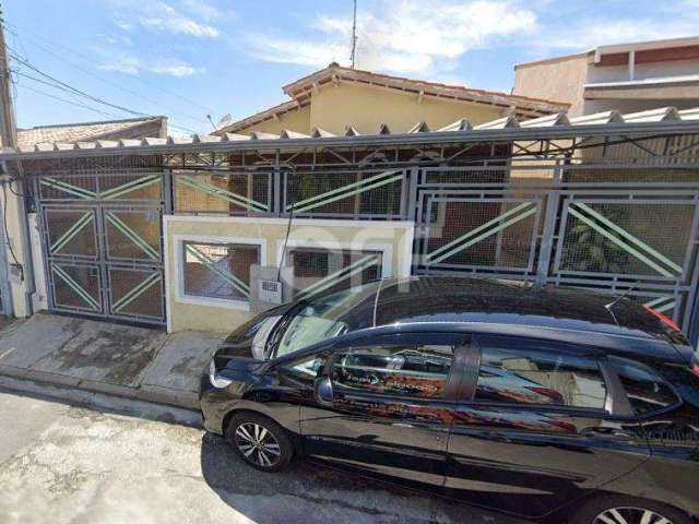 Casa com 2 quartos à venda na Rua Raposo Tavares, 71, Jardim García, Campinas, 150 m2 por R$ 450.000