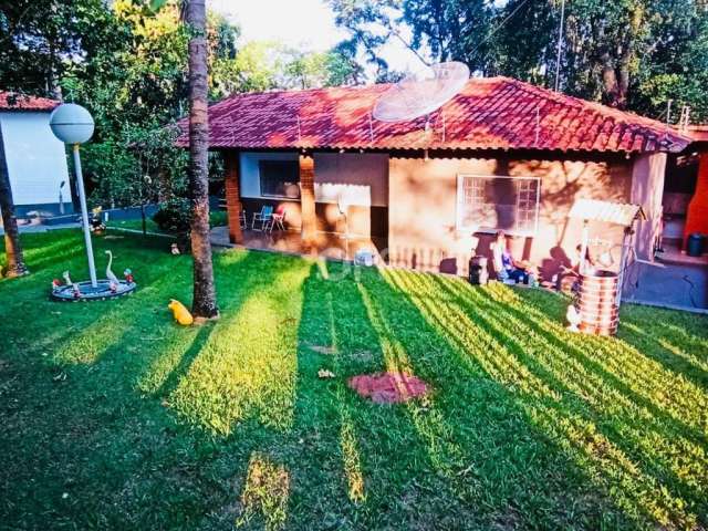 Chácara / sítio com 4 quartos à venda na Rodovia SP 225 Jau/Brotas, KM 150, Zona Rural, Brotas, 200 m2 por R$ 320.000