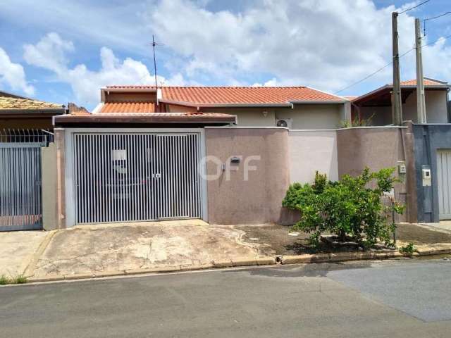 Casa com 2 quartos à venda na Rua Stella Rosa Squassabia, 243, Parque Jambeiro, Campinas, 127 m2 por R$ 645.000