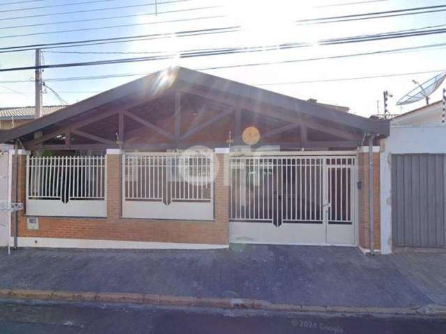 Casa com 3 quartos à venda na Rua Araçoiaba da Serra, 1080, Cidade Jardim, Campinas, 224 m2 por R$ 810.000