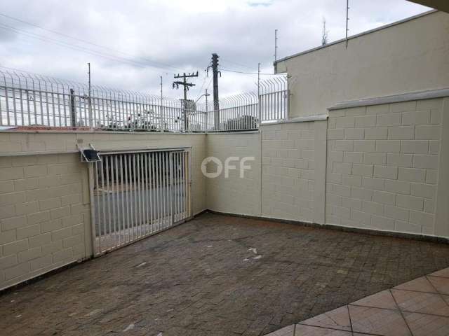 Casa com 3 quartos para alugar na Rua Altemiro de Sousa Leite, 137, Jardim Eulina, Campinas, 280 m2 por R$ 2.800