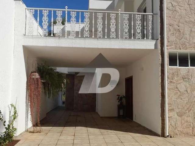 Casa comercial à venda na Rua Doutor João Alves dos Santos, 699, Jardim das Paineiras, Campinas, 319 m2 por R$ 1.890.000