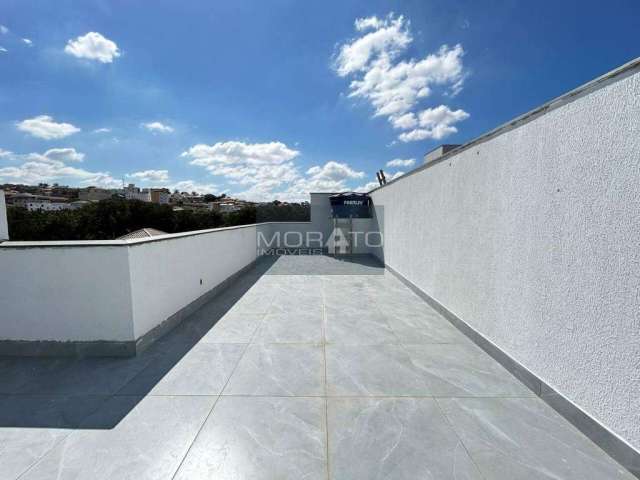 Excelente Casa Geminada de 03 quartos com suíte , terraço e 02 vagas e área total de 170 m² no Bairro Xangri-lá