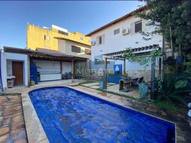 Casa com 4 Quartos à venda, 120m² - Dona Clara