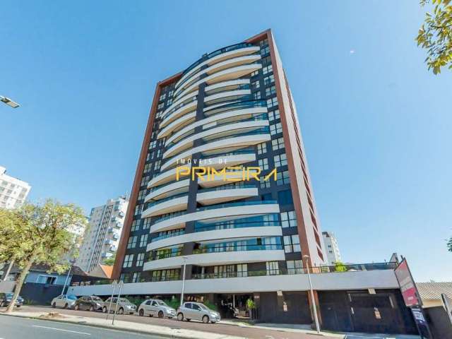 Apartamento no Cabral Hills.