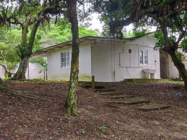 Casa 02 dormitórios frente ao mar para locação - Praia do Estaleirinho, Balneário Camboriú