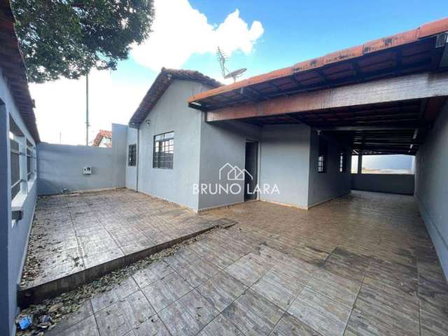 Casa com 3 dormitórios para alugar, 200 m² por R$ 1.800,00 - Resplendor - Igarapé/MG