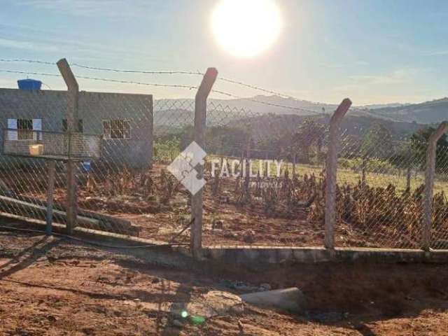 Chácara / sítio com 3 quartos à venda na KM 68 no jd São Pedro, 3, Zona Rural, Ouro Fino, 100 m2 por R$ 242.000