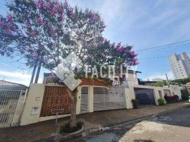 Casa com 3 quartos à venda na Rua Presidente Wenceslau, 805, Jardim Flamboyant, Campinas, 230 m2 por R$ 800.000