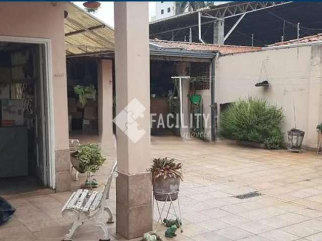 Casa com 3 quartos à venda na Rua Visconde de Taunay, 214, Centro, Campinas, 158 m2 por R$ 1.378.000