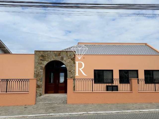 Casa comercial para alugar no Ribeirão da Ilha, Florianópolis  por R$ 48.000