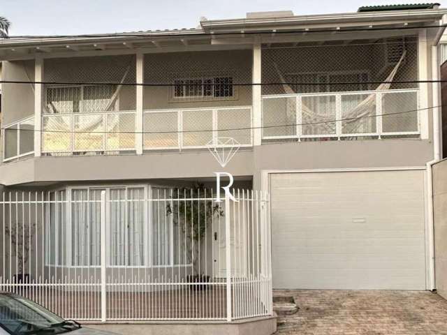 Casa com 3 quartos à venda na Agronômica, Florianópolis  por R$ 1.490.000