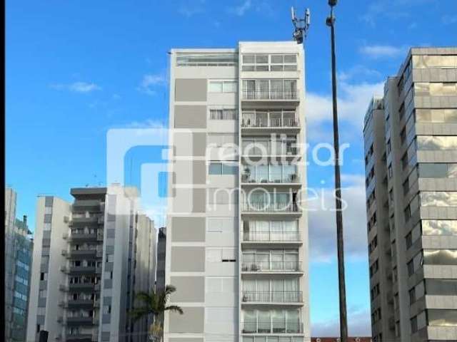 Apartamento com 4 quartos para alugar no Centro, Florianópolis  por R$ 7.500