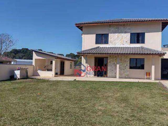 Sobrado com terreno amplo à venda - Campo do Tenente/PR