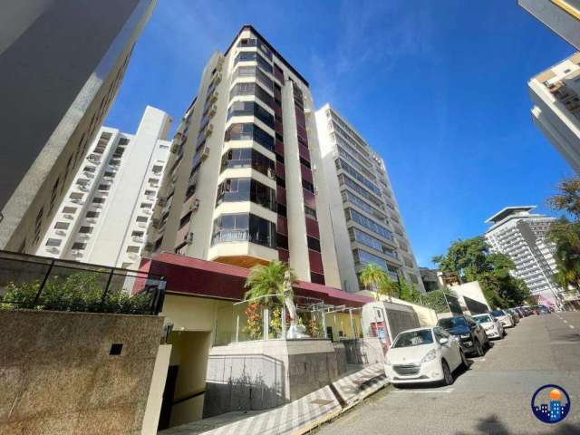 Aluguel no Centro de Florianópolis apartamento junto ao Beira Mar Shopping 3 quartos com garagem