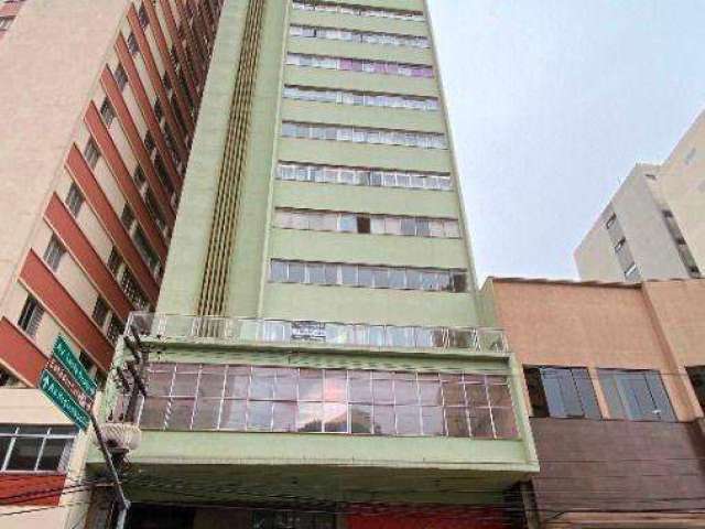 Apartamento à venda em Londrina, Centro, com 3 quartos, com 247.25 m², Edifício Willie Davis