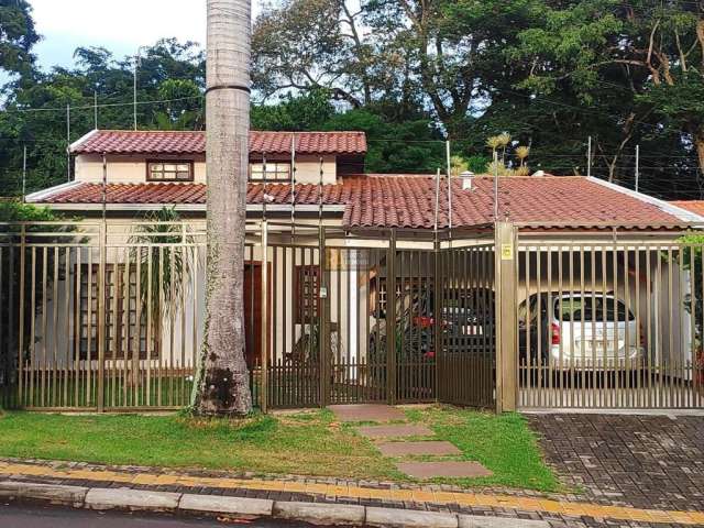 Casa para Venda em Foz do Iguaçu, Jardim Panorama II, 3 dormitórios, 1 suíte, 2 banheiros, 2 vagas