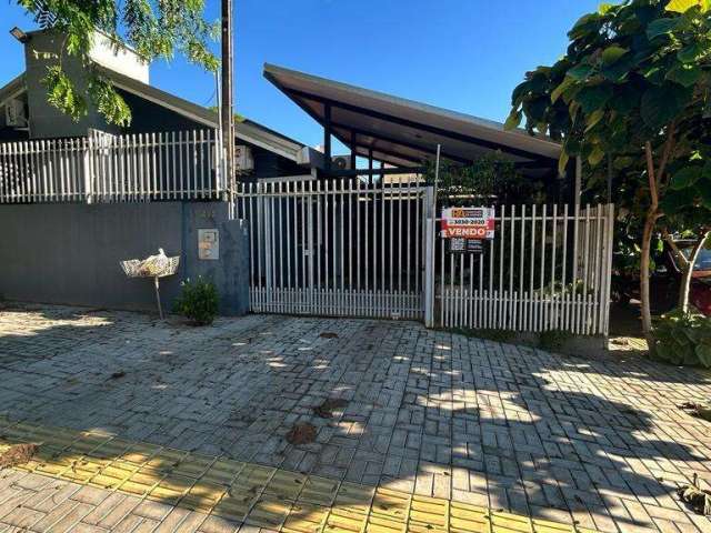 Casa para Venda em Foz do Iguaçu, Jardim Soledade, 2 dormitórios, 2 banheiros, 2 vagas