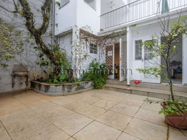 Casa com 3 quartos à venda na FILIPE DE GUSMÃO, --, Vila Madalena, São Paulo, 183 m2 por R$ 2.500.000