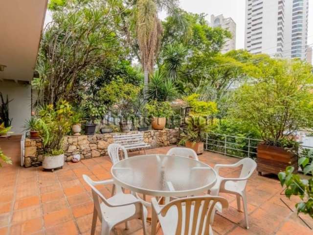 Casa com 4 quartos à venda na Avenida Armando Ferrentini, --, Paraíso, São Paulo, 239 m2 por R$ 1.850.000