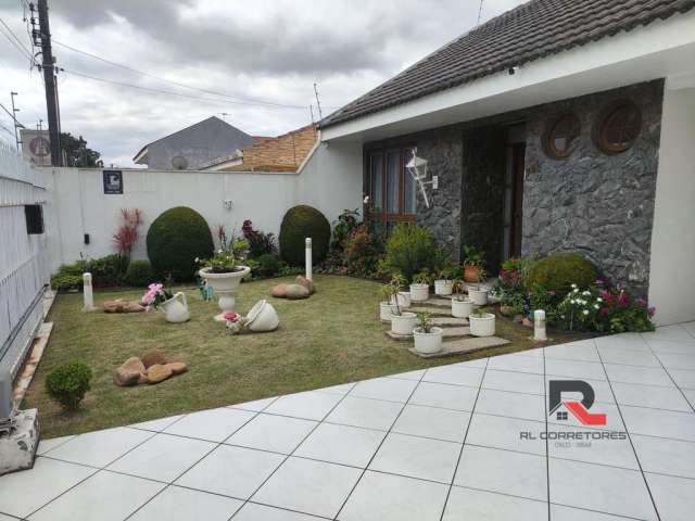 Casa para Venda em Curitiba, Novo Mundo, 4 dormitórios, 1 suíte, 4 banheiros, 4 vagas