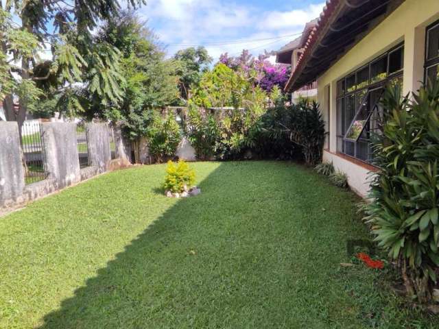 Casa para Venda em Curitiba, Santa Felicidade, 3 dormitórios, 1 suíte, 4 banheiros, 2 vagas